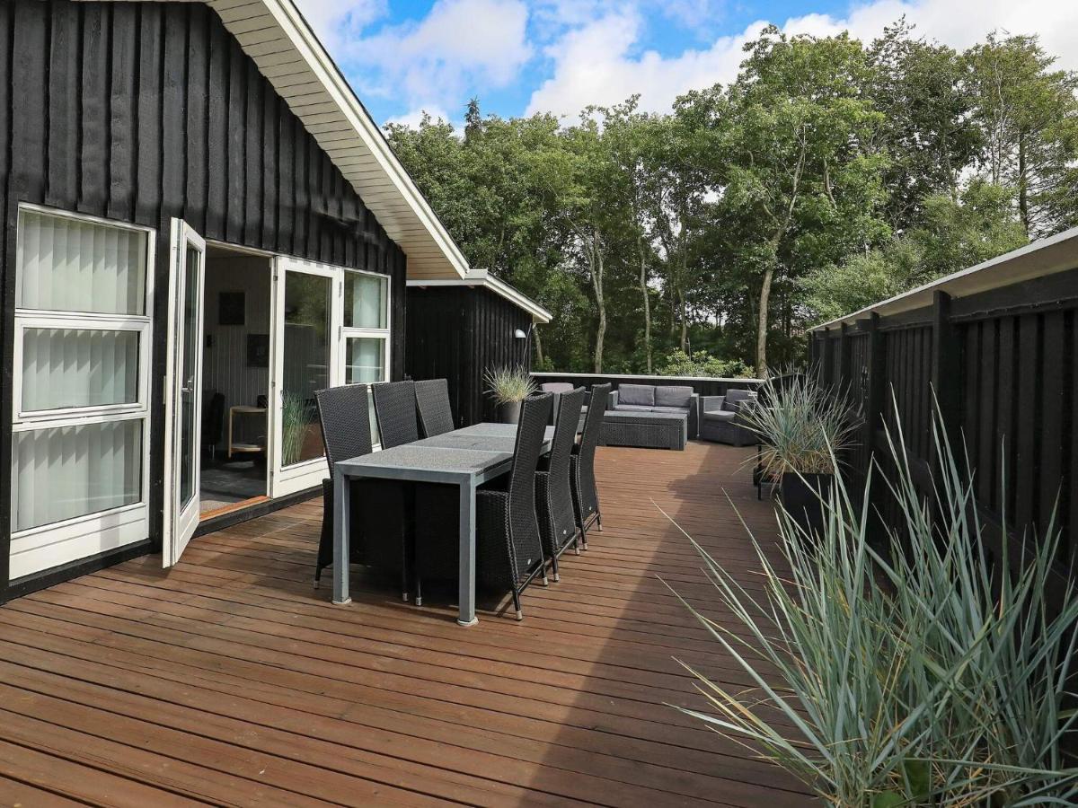 6 Person Holiday Home In Hemmet Exterior photo